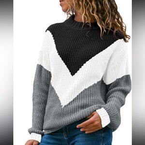 Oversized knit‎ sweater, size small